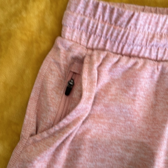 Drawstring, athletic shorts - Picture 3 of 5